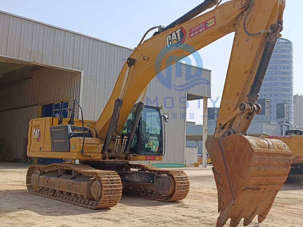 Excavadora usada CAT